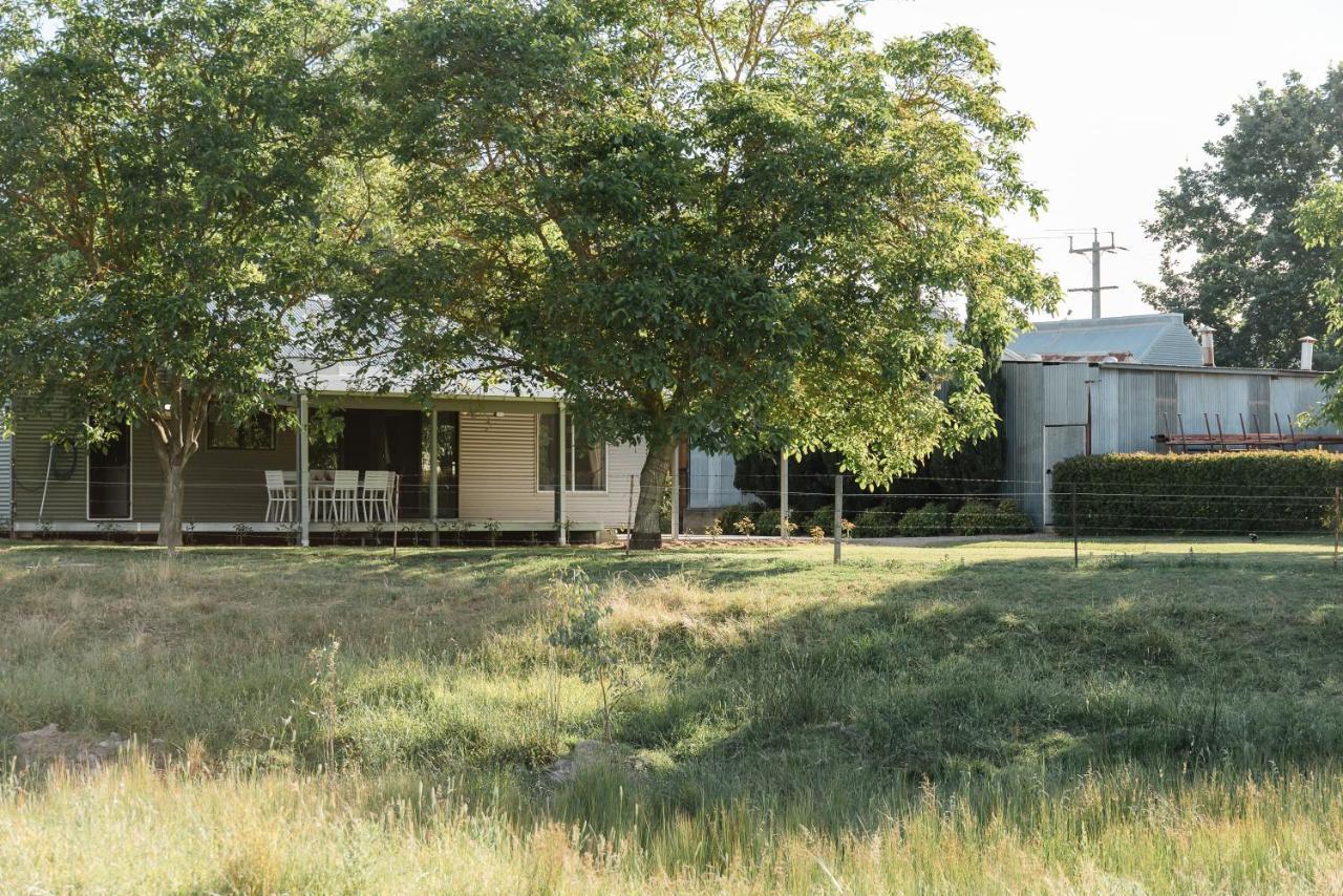 Walnut Tree Cottages Whorouly Exterior photo